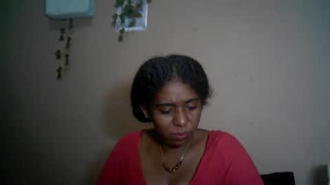 verronique1511 online show from May 7, 2026, 5:13 am