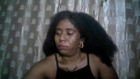 verronique1511 online show from May 11, 2026, 3:12 am