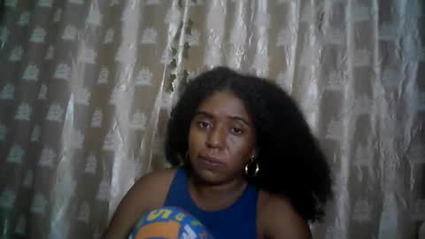 verronique1511 online show from May 12, 2026, 7:00 pm