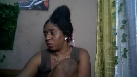 verronique1511 online show from June 18, 2026, 4:11 pm