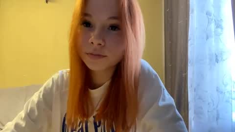 Lina online show from June 9, 2026, 11:33 am