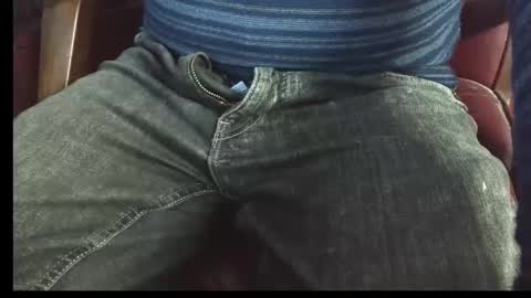 Erik online show from April 28, 2026, 6:07 am