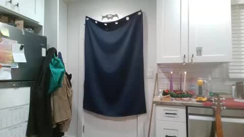 Snapshot of verysmallpeni chatting on December 16, 2024, 8:09 am verysmallpeni online show from December 16, 2024, 8:09 am