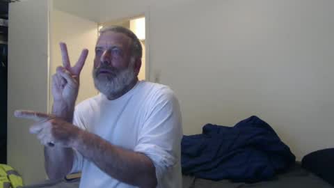 hairy man online show from January 20, 2025, 12:46 am