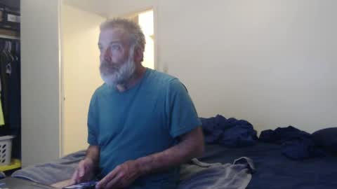 hairy man online show from February 24, 2025, 1:02 am