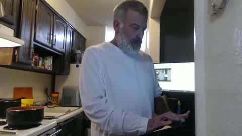 Snapshot of veryveryhairmanindenver chatting on September 23, 2025, 11:52 pm hairy man online show from September 23, 2025, 11:52 pm