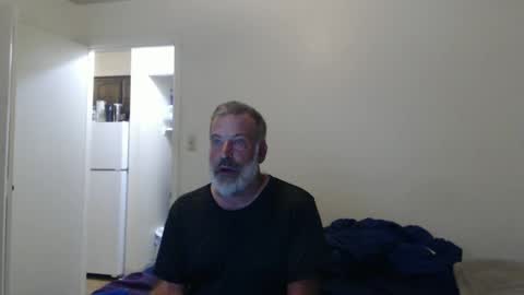 Snapshot of veryveryhairmanindenver chatting on October 5, 2025, 11:46 pm hairy man online show from October 5, 2025, 11:46 pm