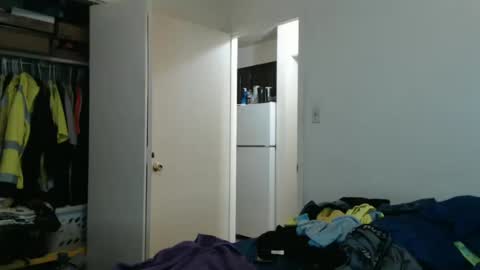 Snapshot of veryveryhairmanindenver chatting on October 12, 2025, 11:59 pm hairy man online show from October 12, 2025, 11:59 pm