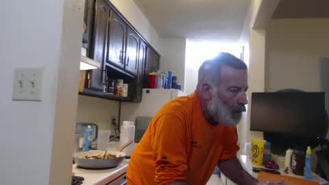 hairy man online show from January 18, 2026, 11:08 pm