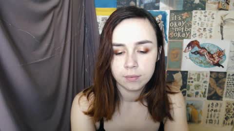 Snapshot of veryveryvery_shy chatting on December 7, 2024, 6:32 am veryveryvery_shy online show from December 7, 2024, 6:32 am