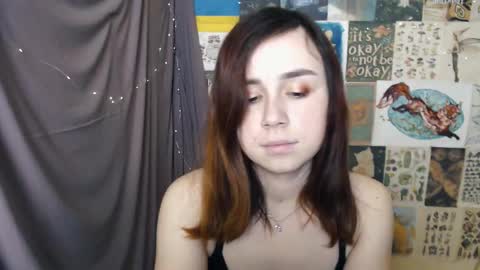 Snapshot of veryveryvery_shy chatting on December 7, 2024, 9:39 am veryveryvery_shy online show from December 7, 2024, 9:39 am