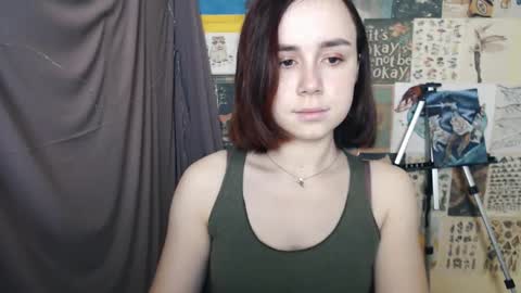 Snapshot of veryveryvery_shy chatting on January 13, 2025, 6:06 am veryveryvery_shy online show from January 13, 2025, 6:06 am