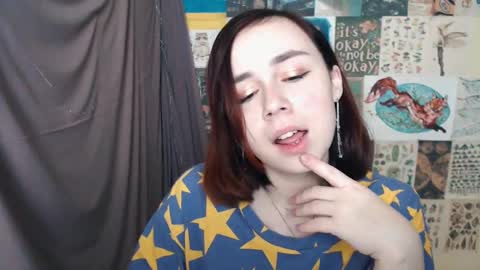 Snapshot of veryveryvery_shy chatting on February 4, 2025, 6:46 am veryveryvery_shy online show from February 4, 2025, 6:46 am