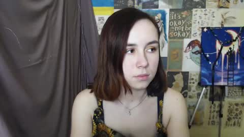 Snapshot of veryveryvery_shy chatting on March 1, 2025, 12:56 pm veryveryvery_shy online show from March 1, 2025, 12:56 pm
