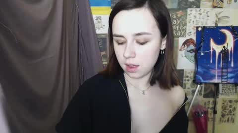 Snapshot of veryveryvery_shy chatting on March 9, 2025, 9:57 am veryveryvery_shy online show from March 9, 2025, 9:57 am
