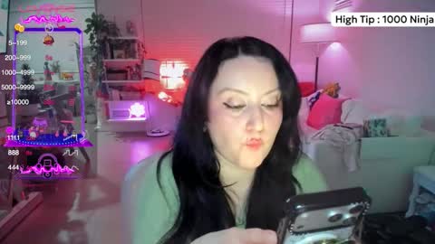 vesafine online show from February 18, 2026, 4:52 am