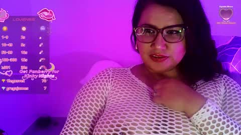 Vesper Vixen online show from January 7, 2026, 5:15 pm