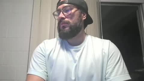 vesturelove online show from September 21, 2025, 4:25 am