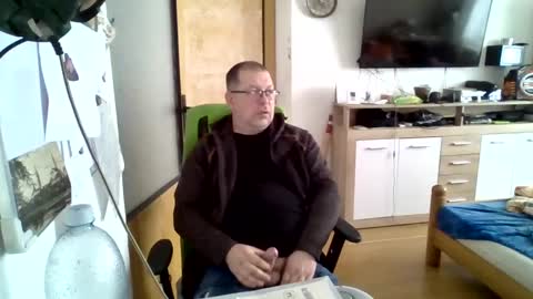 vetrelec321 online show from February 10, 2025, 9:04 am