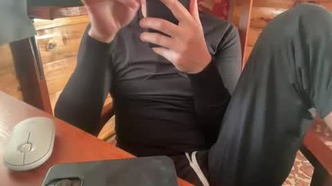 HendasWerout online show from November 26, 2025, 10:44 pm