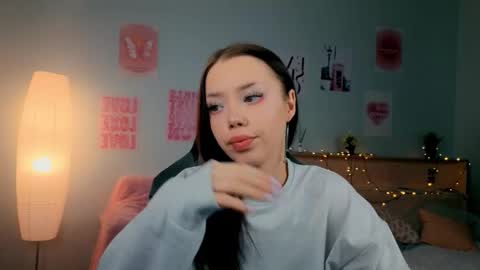 Snapshot of vexnex chatting on February 1, 2026, 4:44 am Lara Croft online show from February 1, 2026, 4:44 am