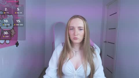 Snapshot of vi_luxxxy chatting on April 5, 2026, 1:58 am vi_luxxxy online show from April 5, 2026, 1:58 am