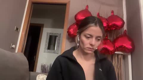 papichulo y mamichula online show from May 18, 2026, 7:41 pm