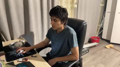 Snapshot of vialeras chatting on October 2, 2025, 7:21 pm vialeras online show from October 2, 2025, 7:21 pm