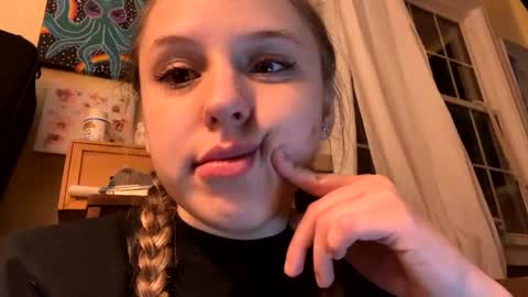 Snapshot of vibewild chatting on September 28, 2025, 3:34 am nova online show from September 28, 2025, 3:34 am