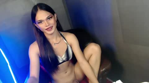 Snapshot of vibewithmia69 chatting on January 30, 2025, 1:21 pm vibewithmia69 online show from January 30, 2025, 1:21 pm