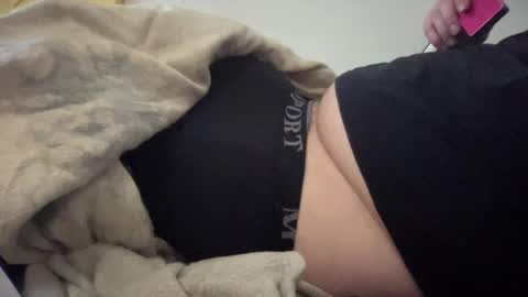 Snapshot of vibezpoon chatting on January 10, 2025, 11:43 am vibezpoon online show from January 10, 2025, 11:43 am