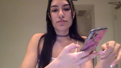 chloe online show from December 20, 2024, 1:00 pm