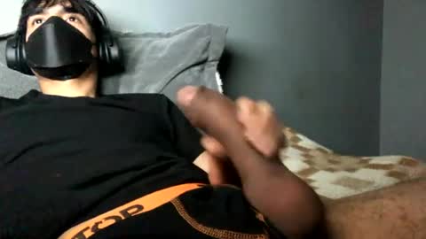 vic3_l online show from July 9, 2026, 12:26 am