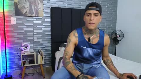 Victor cardenas online show from January 24, 2025, 11:45 pm