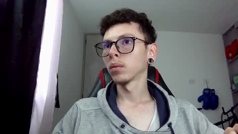 Snapshot of vicent_brais chatting on December 6, 2024, 11:11 am Vicent Brais online show from December 6, 2024, 11:11 am