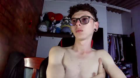 Snapshot of vicent_brais chatting on February 3, 2025, 9:18 pm Vicent Brais online show from February 3, 2025, 9:18 pm