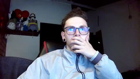 Snapshot of vicent_brais chatting on February 5, 2025, 12:53 am Vicent Brais online show from February 5, 2025, 12:53 am