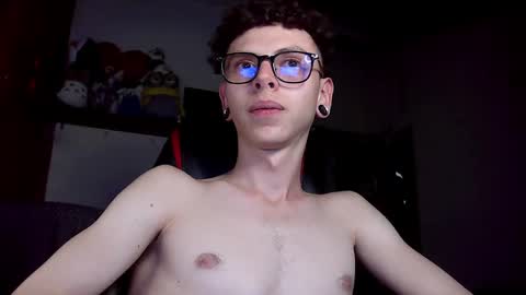 Snapshot of vicent_brais chatting on February 22, 2025, 1:33 am Vicent Brais online show from February 22, 2025, 1:33 am