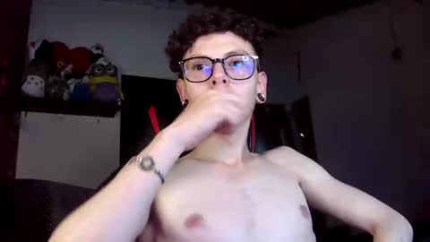 Snapshot of vicent_brais chatting on March 2, 2025, 11:42 pm Vicent Brais online show from March 2, 2025, 11:42 pm