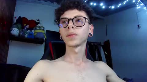 Snapshot of vicent_brais chatting on March 6, 2025, 12:10 am Vicent Brais online show from March 6, 2025, 12:10 am