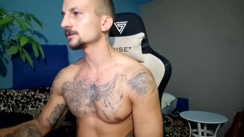 vicentiucalisthenics online show from September 17, 2025, 10:55 pm