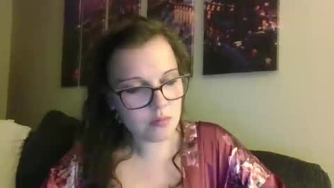 vichyde95 online show from October 12, 2025, 2:10 am