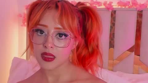 Snapshot of vicioushorse33 chatting on October 8, 2025, 1:47 am Sophie and Stan  online show from October 8, 2025, 1:47 am