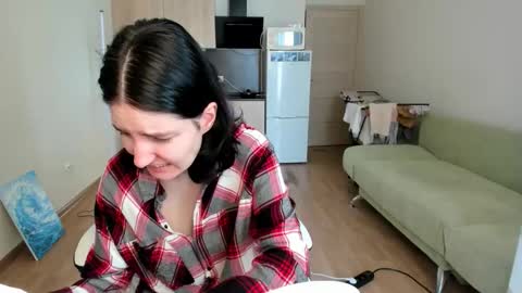 Snapshot of vickie_winters chatting on October 18, 2025, 11:11 am Victoria online show from October 18, 2025, 11:11 am