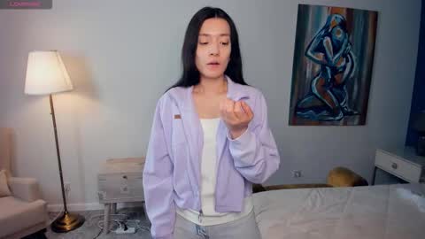 Lina is here  online show from February 5, 2026, 5:23 am