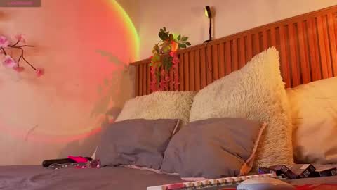 Snapshot of vicky_bass chatting on October 8, 2025, 8:28 pm VICTORIA online show from October 8, 2025, 8:28 pm