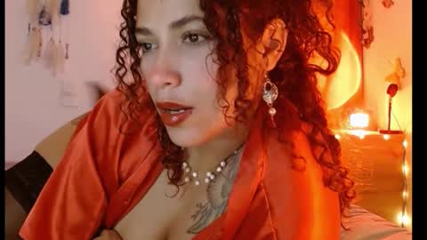 Vicky  online show from December 20, 2024, 1:03 am