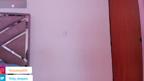 vicky_deepass online show from February 16, 2026, 12:01 pm