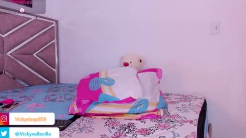 vicky_deepass online show from March 12, 2026, 10:27 pm