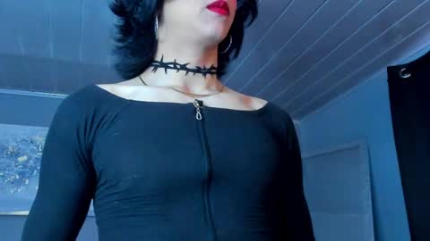  Vicky  online show from May 8, 2026, 1:16 pm